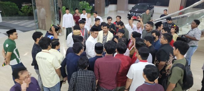 
 Silaturahmi dan audiensi mahasiswa kelompok Cipayung plus yang ada di Makassar bersama Andi Amran Sulaiman. Foto: Istimewa