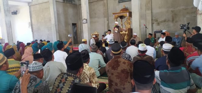 
 Kegiatan safari dakwah di Kecamatan Kabaena Timur. Foto: Istimewa