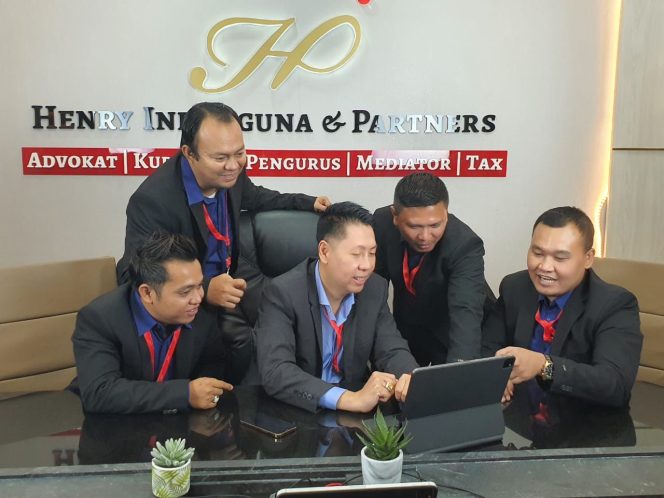 
 Kuasa hukum PT Bukit Makmur Resources (BMR) dari Kantor Hukum Henry Indraguna & Partners Law Firm