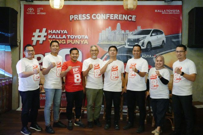 
 Manajemen Kalla Toyota menggelar konferensi pers. Foto: Istimewa