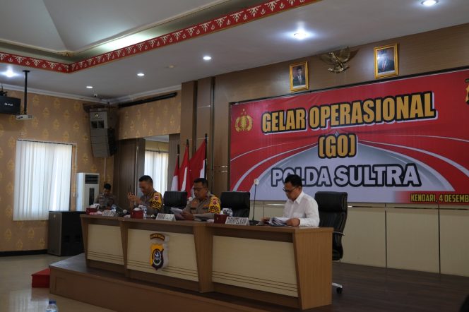 
 Wakapolda Sultra Brigjen Pol Dwi Iriyanto, S.I.K.,  membuka kegiatan Gelar Operasional. Foto: Istimewa 