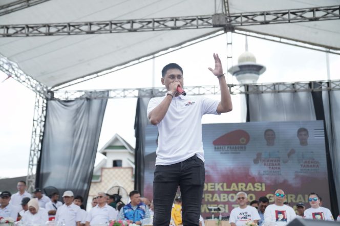 
 Barisan Relawan Tangguh (Baret) nyatakan sikap mendukung dan akan memenangkan Aksan Jaya Putra di  Pilwali Kota Kendari. Foto: Istimewa 