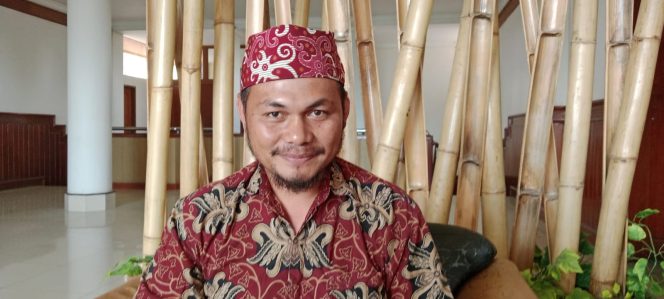 
 Ketua Asosiasi Pemerintah Desa Seluruh Indonesia (APDESI) Provinsi Sulawesi Tenggara, La Ode Alwi Haidatul. Foto: Penafaktual.com