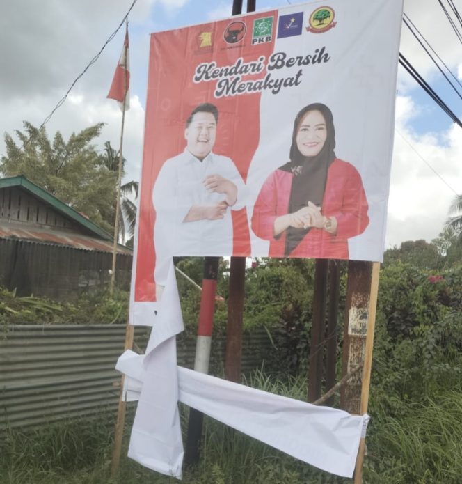 
 Baliho pasangan calon Wali Kota dan Wakil Wali Kota Kendari, Yudhianto Mahardika dan Hj Nirna Lachmuddin yang dirusak. Foto: Istimewa