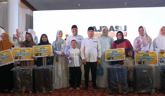 
 Lima warga Kendaari akan berangkat umrah  usai mendapatkan dorprize dari AJP-ASLI. FOTO: Istimewa