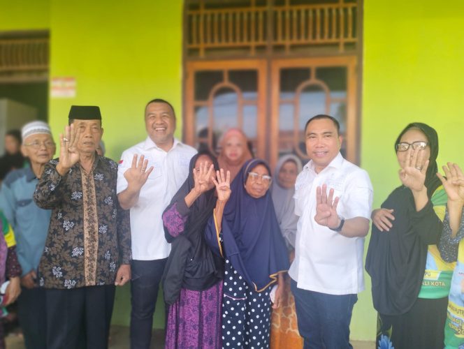 
 AJP-ASLI menggelar kampanye terbatas di Lorong Durian Kelurahan Wuawua Kecamatan Wuawua. Foto: Penafaktual.com