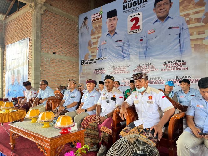 
 Pasangan calon Gubernur dan Wakil Gubernur Sulawesi Tenggara nomor urut 2, Andi Sumangerukka (ASR) dan Ir Hugua, menggelar kampanye di Kabupaten Kolaka Timur. Foto: Penafaktual.com