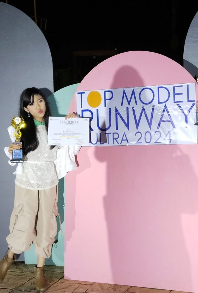 
 Aleesya Humayrah Siswi SMPN 9 Kendari yang berhasil merebut best pose 3 diajang top model Runway Sultra 2024. Foto: Penafaktual.com  