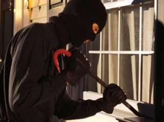 Ilustrasi pencurian. sumber: tempo.co