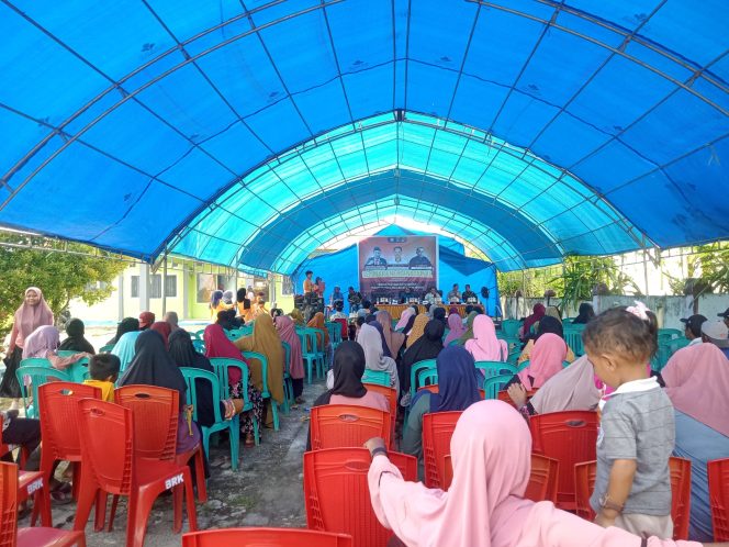 
 Mahasiswa KKN Universitas Halu Oleo sukses menggelar Seminar di Kantor Kecamatan Desa Kasimpa Jaya. Foto: Istimewa
