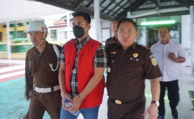 Andi Adriansyah saat ditahan kejaksaan. Foto: Istimewa