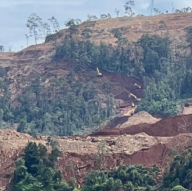 
 Dugaan penambangan ilegal PT Primastian Metal Pratama (PMP) di lahan koridor. Foto: Istimewa