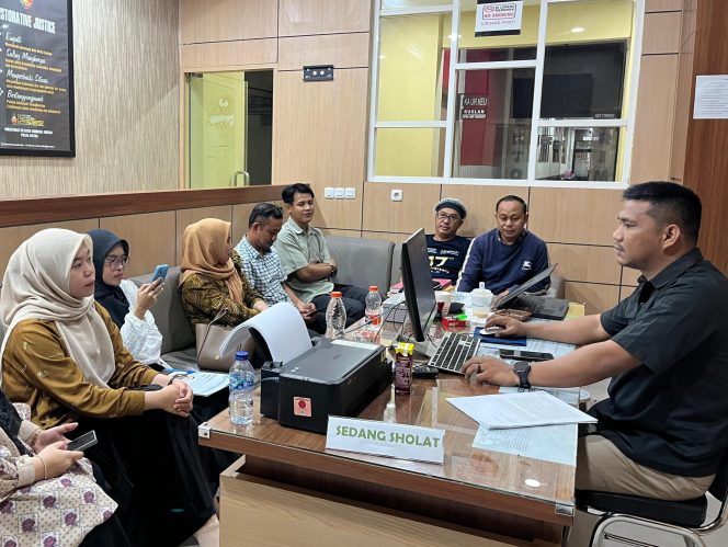 
 Ketua BEM FKIP UHO dan KPPA Sultra Dipolisikan Soal Dugaan Pencemaran Nama Baik