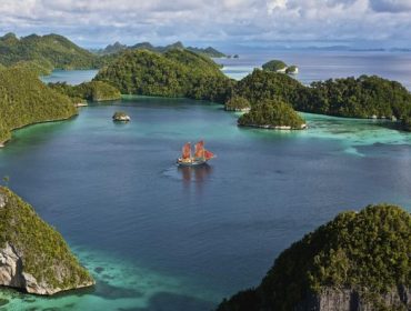 Foto  Raja Ampat di Papua Barat Daya. Sumber: detik.com