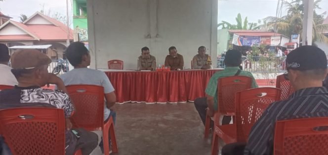 
 Rapat Forkopimcam Kabaena Timur pada Senin, 6 Oktober 2025. Foto: Istimewa