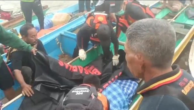 
 Korban Nurlian yang diterkam buaya di Sungai Lasolo ditemukan meninggal dunia oleh tim gabungan. Foto: Istimewa