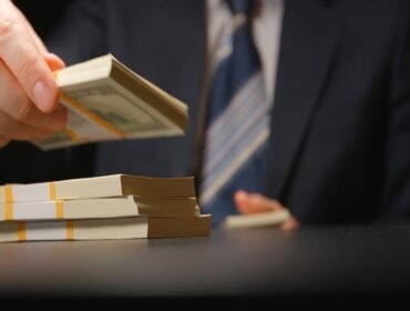 Ilustrasi korupsi. sumber: kabar24.bisnis.com