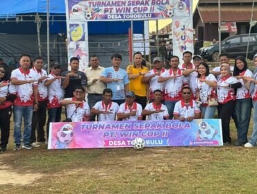 Pembukaan turnamen sepak bola antar‑pemuda PT WIN Cup II. Foto: Istimewa