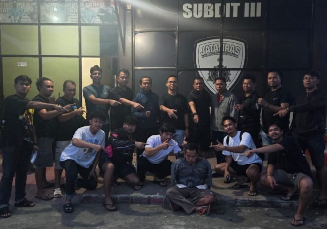 
 Resmob Polda Sultra Tangkap Oknum ASN yang Tikam Anggota Polri hingga Tewas