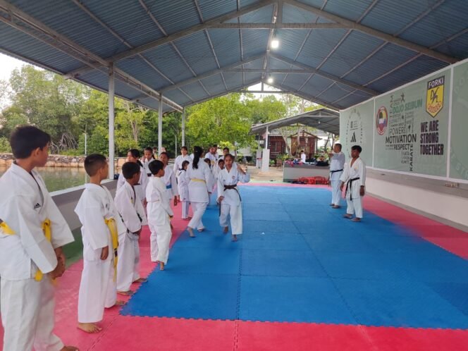 
 Dojo Saibun memberikan pelatihan latihan intensif untuk membentuk karakter dan fisik para anggota. Foto: Istimewa