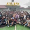 Relawan keadilan daan menggeruduk Kantor BPN Kota Kendari. Foto: Istimewa