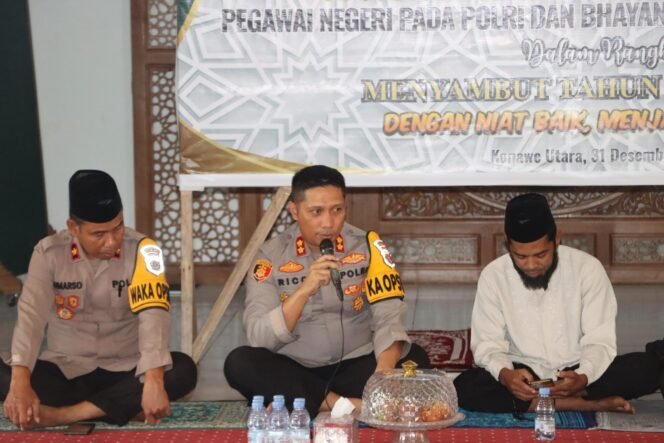 
 Polres Konawe Utara menggelar kegiatan Istighosah dan Doa Bersama dalam rangka menyambut Tahun Baru 2026 dan syukuran kenaikan pangkat personel. Foto: Istimewa