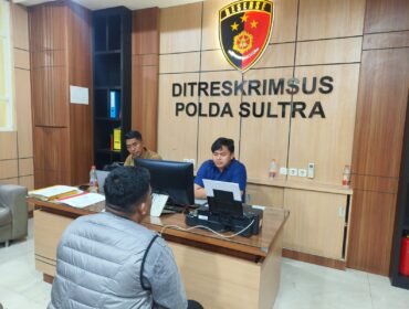 Pengurus JMSI Sultra resmi mengadukan pemilik akun TikTok @eRBe#bersuara ke Ditreskrimsus Polda Sultra. Foto: Istimewa