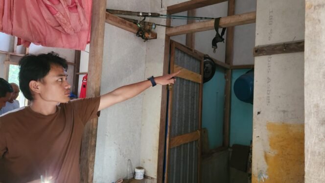 
 Tali bekas gantung diri korban. Foto: Istimewa