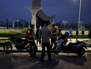 Polres Konawe Utara meningkatkan patroli subuh di sejumlah titik rawan balapan liar selama bulan suci Ramadan. Foto: Istimewa