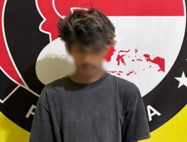 Pria insial SR (21) di tangkap polisi diduga terlibat tindak pidana narkotika. Foto: Istimewa