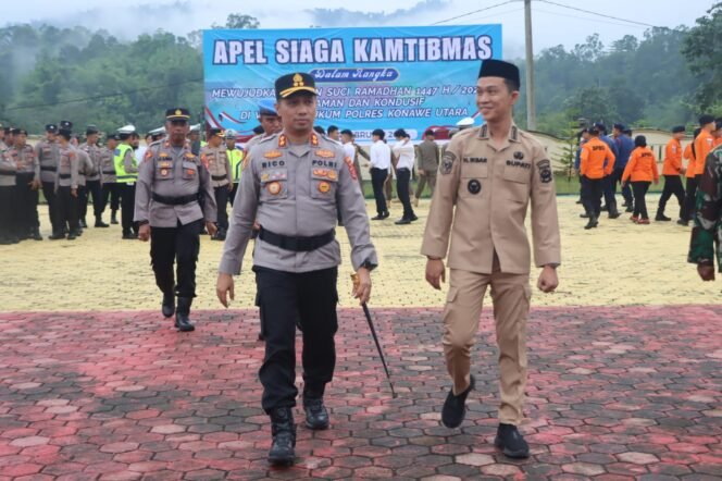 
 Bersama Bupati Konawe Utara, Kapolres Konut pimpin apel siaga kamtibmas wujudkan Ramadhan 1447 H aman dan kondusif. Foto: Istimewa