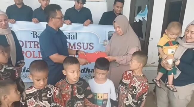 Ditreskrimsus Polda Sultra menggelar kegiatan Bakti Sosial di Panti Asuhan Al Ikhlas, Kecamatan Baruga, Kota Kendari, Sulawesi Tenggara. Foto: Istimewa
