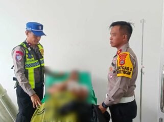 Pengendara motor bernama Adi Wahyudi (36) meninggal dunia akibat kecelakaan di Konawe Utara. Foto: Istimewa