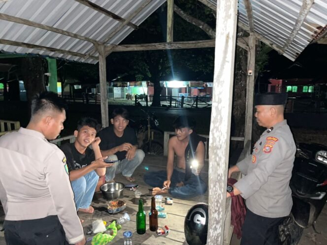 
 Patroli intensif dan pengamanan di dua destinasi wisata, yakni Pantai Taipa di Kecamatan Lembo dan Pantai Wale di Kecamatan Sawa. Foto: Istimewa