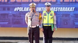 Direktur Lalu Lintas Polda Sulawesi Tenggara, Kombes Pol Dr. Argowiyono, S.H., S.I.K., M.Si., memimpin apel pagi personel Direktorat Lalu Lintas Polda Sultra. Foto: Istimewa