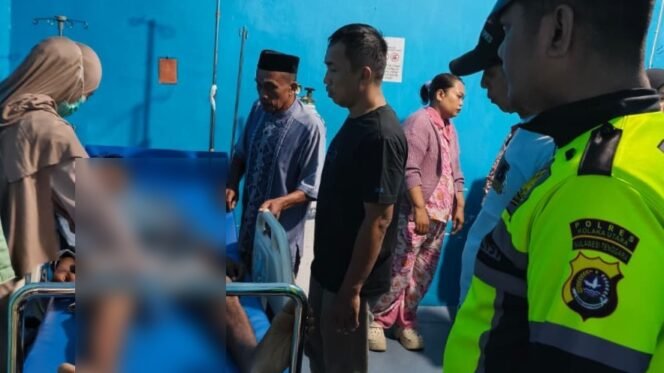 
 Seorang pria meninggal dunia akibat kecelakaan di Jalan Trans Sulawesi Kolaka Utara. Foto: Istimewa