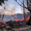 10 kios penjual pakaian bekas di Pasar Laino Muna ludes terbakar. Foto: Istimewa