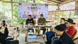 Rakercab Jaringan Media Siber Indonesia (JMSI) Kolaka Raya di Wisata Poni Poniki. Foto: Istimewa