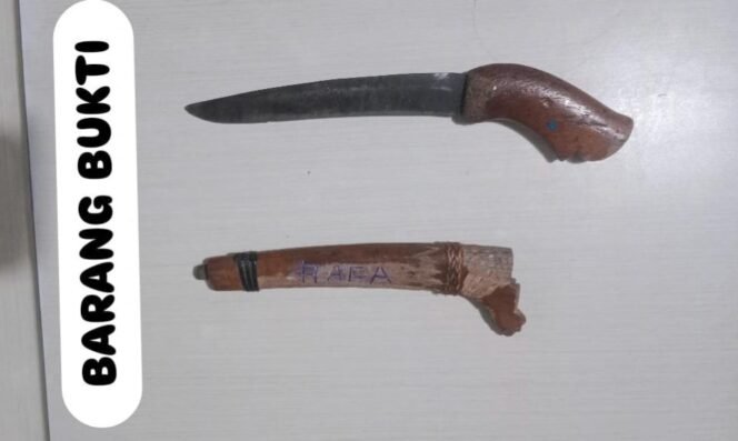 
 Pelajar 15 Tahun di Kendari Tikam Rekannya dengan Badik, Dipicu Masalah Utang