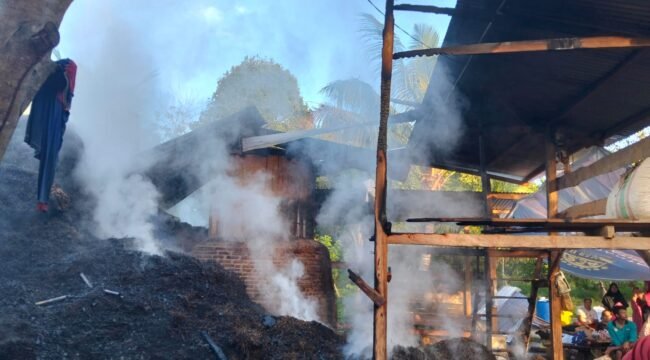 Penyulingan Nilam di Desa Latompe, Kecamatan Lawa Muna Barat ludes terbakar, Senin, 4 Mei 2026. Foto:Istimewa