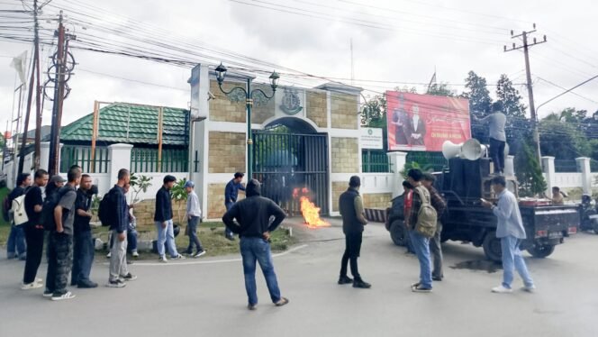 
 Jabat PPK Proyek Cirauci II, JANGKAR Sultra Minta Kejati Seret Bupati Bombana