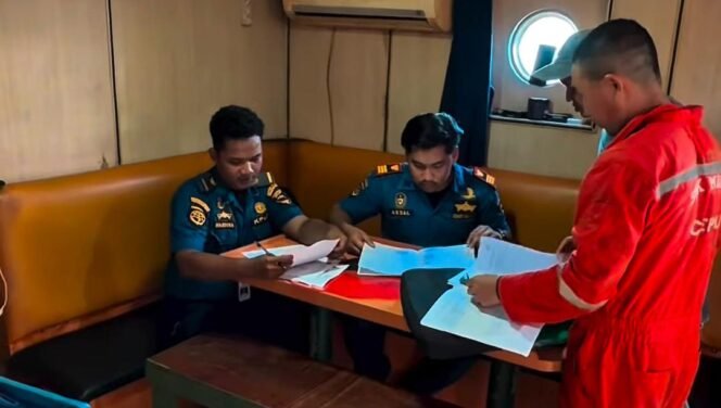 
 KUPP Molawe Gencarkan Patroli Maritim