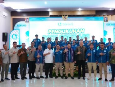 Foto bersama usai Gekrafs melantik DPW Sultra dan 10 DPC. Foto: Istimewa