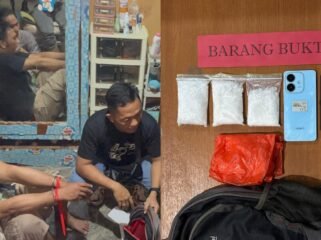 Pria di Kolaka insial I alias M (kiri) ditangkap usai diduga simpan sabu di dalam tas ranselnya. Foto: Istimewa.