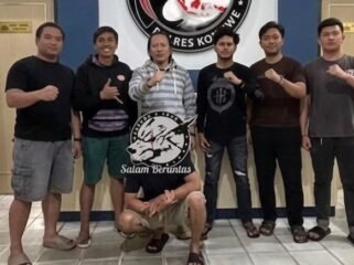 Pria inisla HHS (41) ditangkap polisi diduga terlibat peredaran narkotika jenis sabu di Konawe. Foto: Istimewa