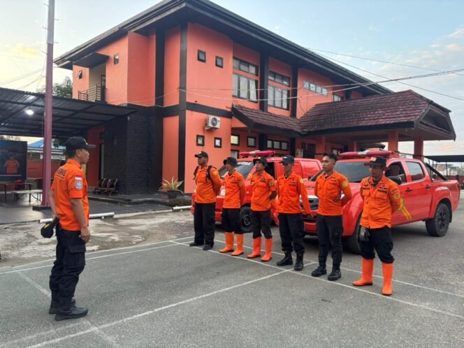 
 Tim SAR diterjunkan untuk melakukan pencarian terhadap korban. Foto: Istimewa