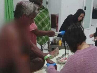 La Haji Kaenda (54) tengah menjalani perawatan medis di rumah sakit setelah mengalami luka bacok senjata tajam. Foto: Istimewa