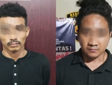 Dua pemuda inisial RA (23) dan AL (26) ditangkap polisi setelah diduga curi barang perusahaan di Kendari. Foto: Istimewa