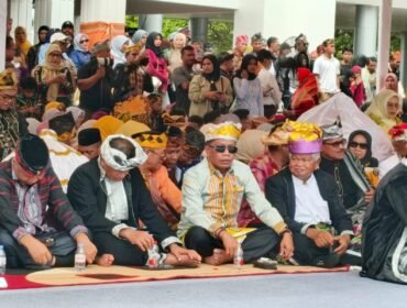 Muh Saleh (kedua dari kanan) Kepala Kantor Wilayah Kementerian Agama Provinsi Kalimantan Utara. Foto: Istimewa