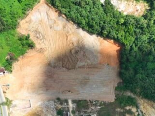 Pembukaan lahan Alexandria Hills di Puuwatu Kendari. Foto: Istimewa